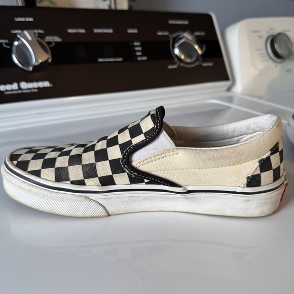 Vans Classic Slip-On Checkerboard US Women 7 - Picture 8 of 9